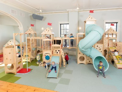 Игровой лабиринт-визитная карточка детского городка Игровой лабиринт-визитная карточка детского городка