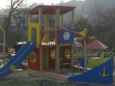 Тематические уличные игровые комплексы для детей Тематические уличные игровые комплексы для детей